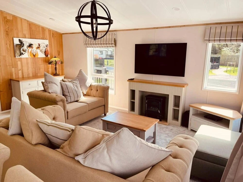 Luxury 2 Bedroom Lodge on Hoburne Devon Bay
