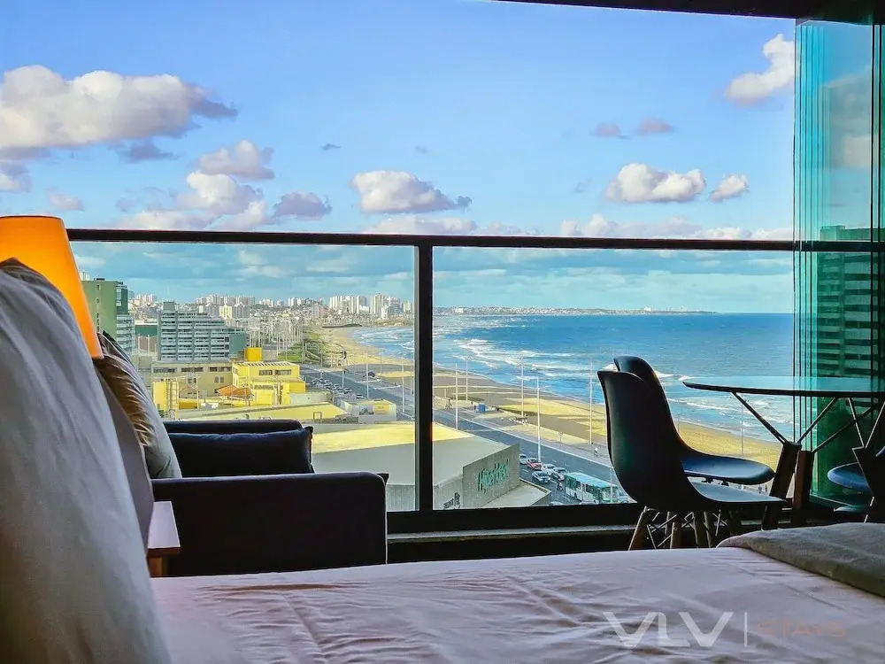 Art Studio Incredible Roofop by VLV Stays