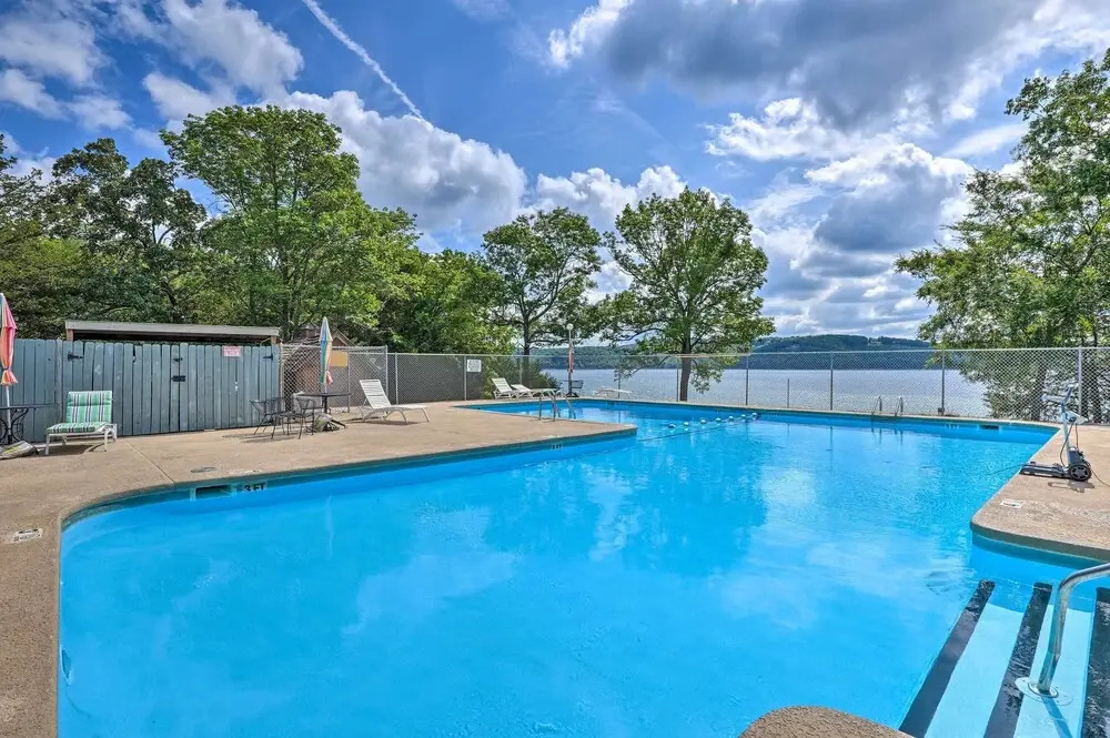 Ozarks Family Retreat w/ Beaver Lake Access!