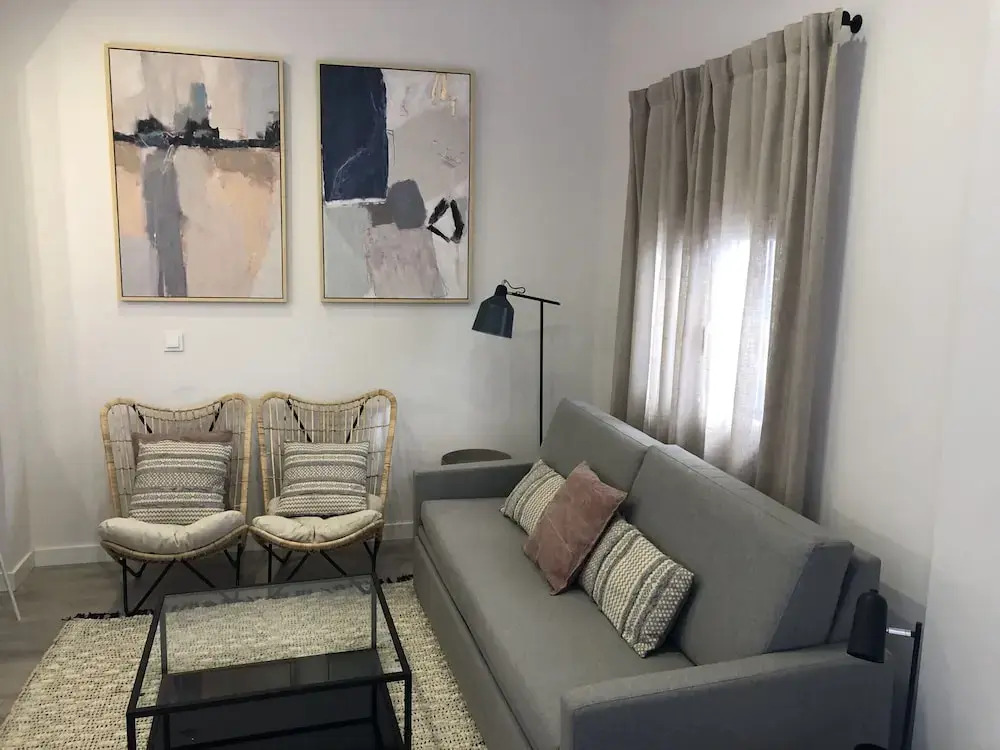 Tinto Townhouse by Olala Homes