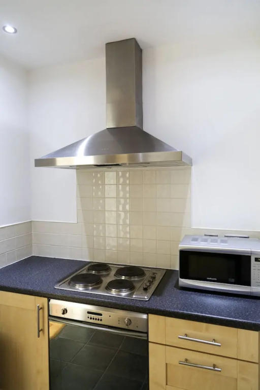 Henry Street - Apt 46