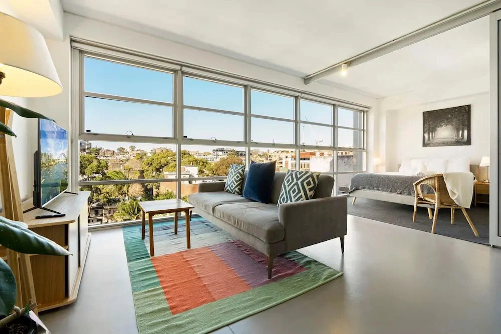 Sun Drenched Apartment in Darlinghurst