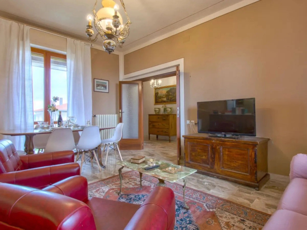 House Miranda Volterra
