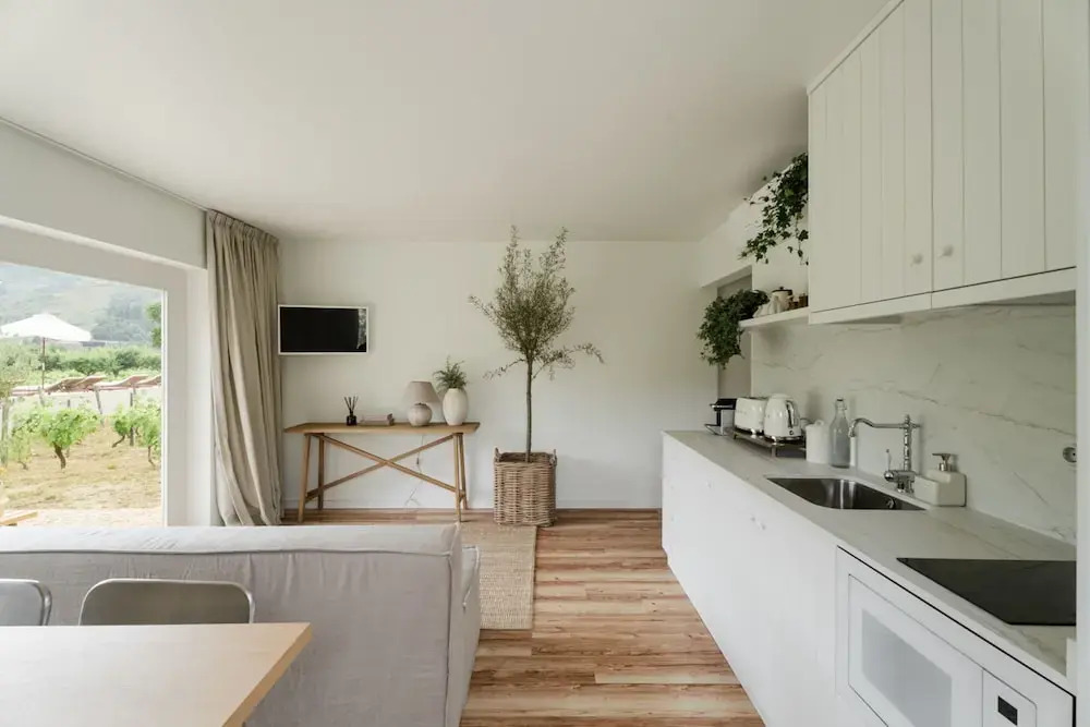 Imago Houses 2 - by MET