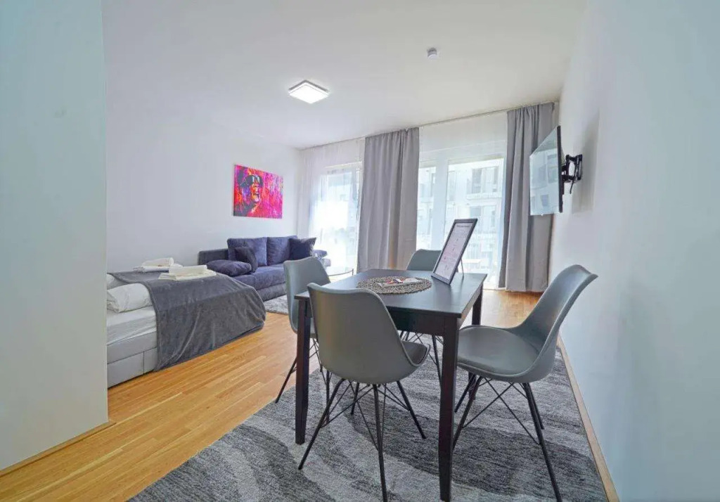 Meraki Apartment