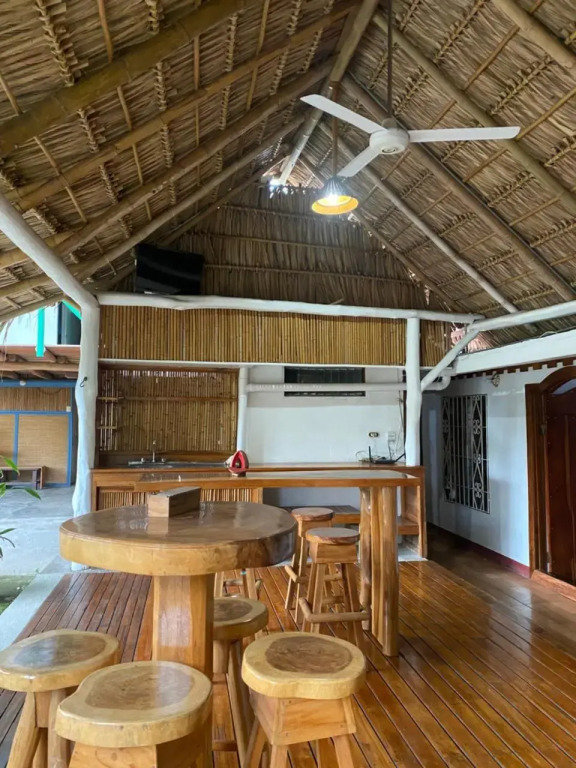 Mauras Tropical Mini Hostel