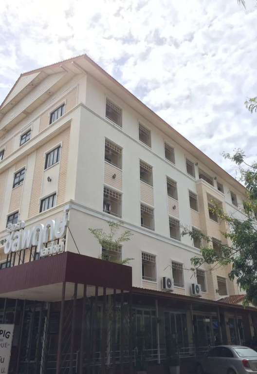 Chonlapruk Lakeside Hotel