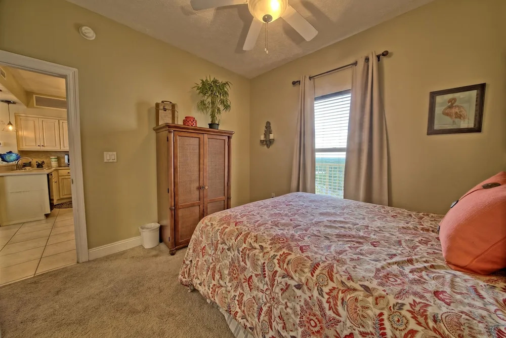 Gulf Crest Condominium #2105 - 2 Br Condo