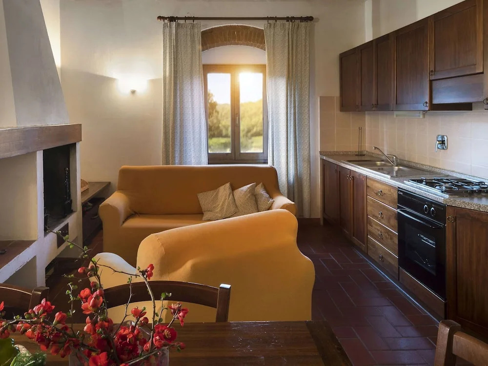 Tuscan Stay in Wine Country