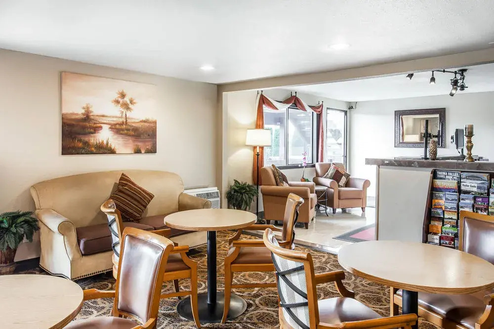 Cedars Inn Ellensburg