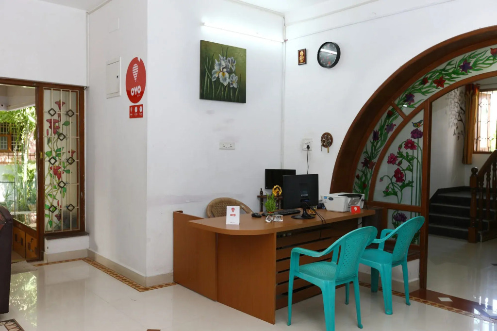 Whiteglow Serviced Apartment