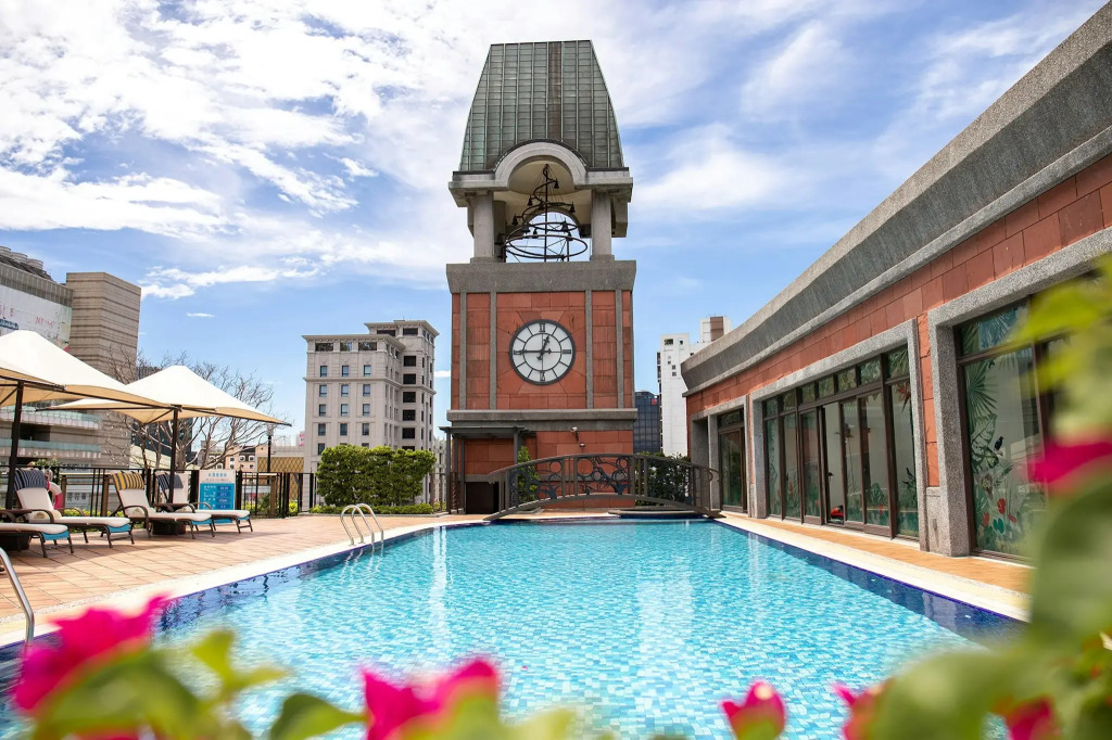 Grand Victoria Hotel