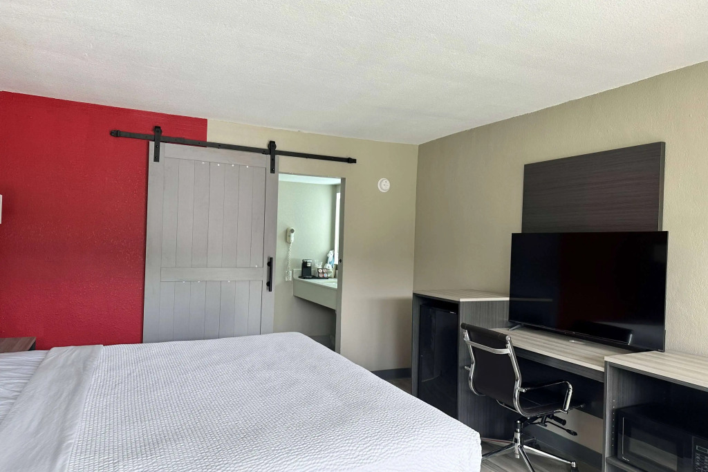Ramada by Wyndham Cocoa