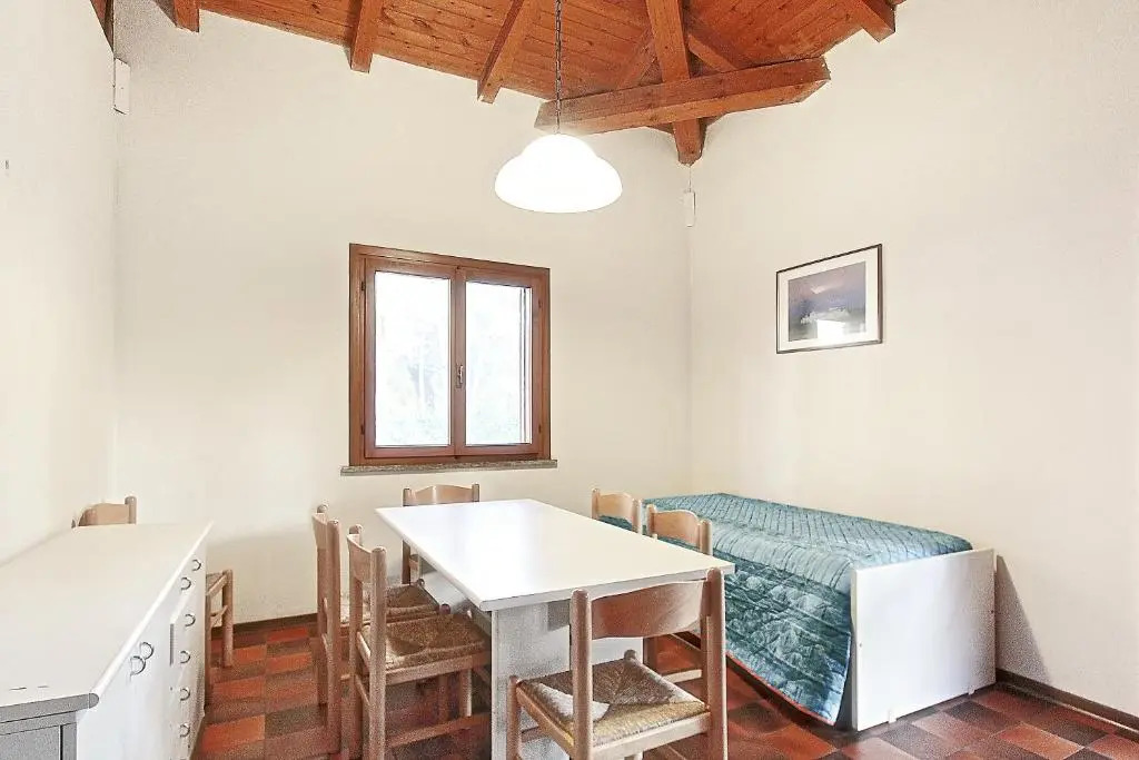 Villa White