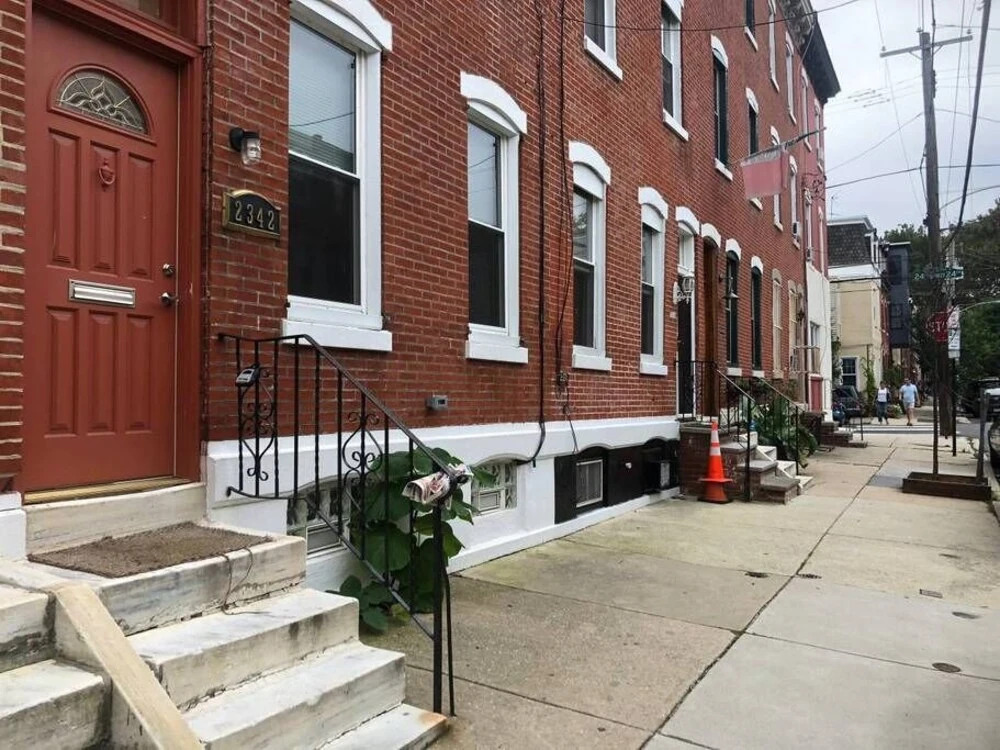 2342 Catharine