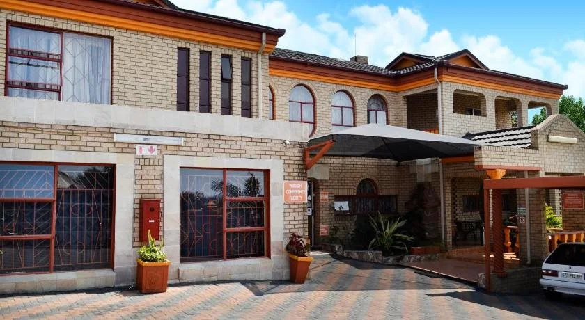 Visit Vakasha Guest Lodge 2