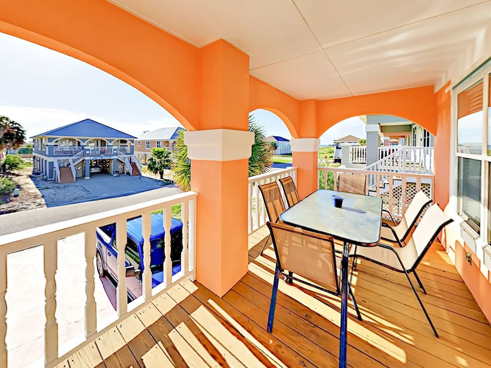 460 Harbor Light Lane Home 3 Bedrooms 2.5 Bathrooms Home