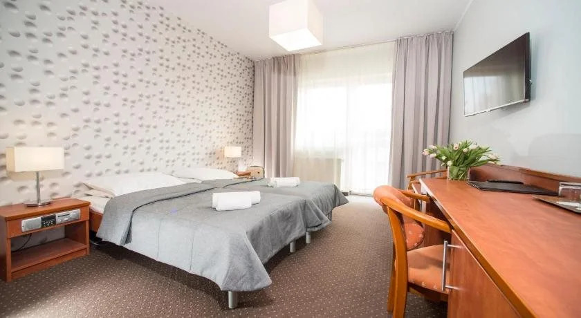 Akces Medical Fit & Spa Basen, Sauna, Jacuzzi i Siłownia w Cenie