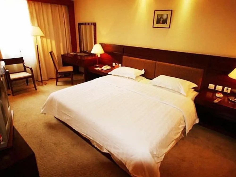 Tianjin Yuetan Hotel