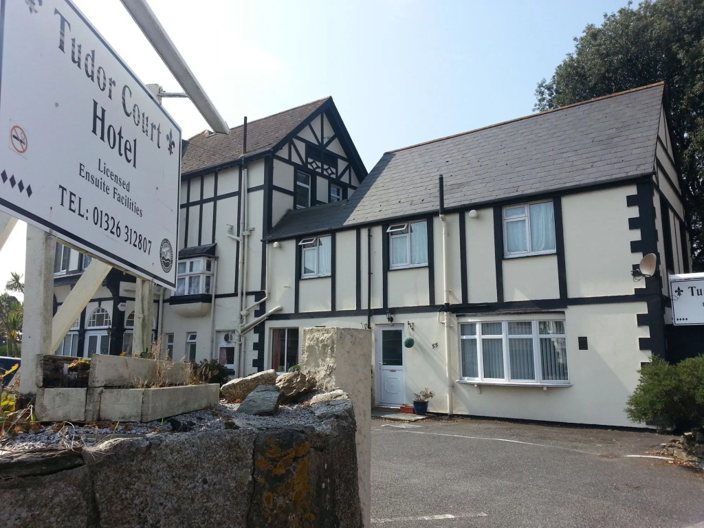 Tudor Court Guest House