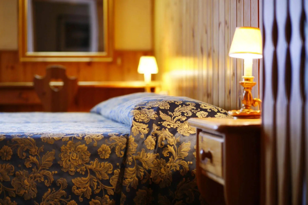 Hotel Corona
