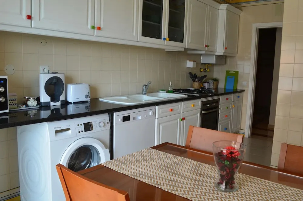 Cozy Apartment At Carcavelos beach