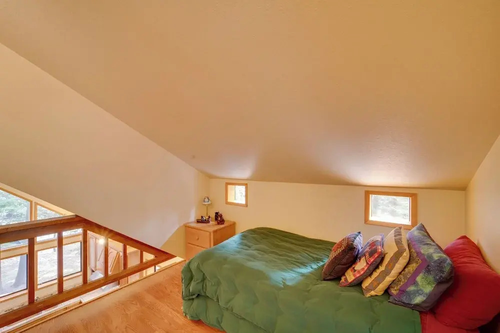 Truckee Home w/ Private Hot Tub on a Golf Course