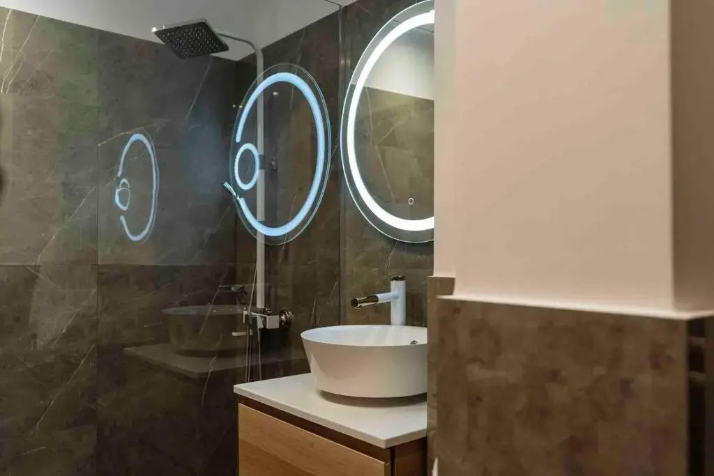 Stunning Views 2BR Intercontinental Flat