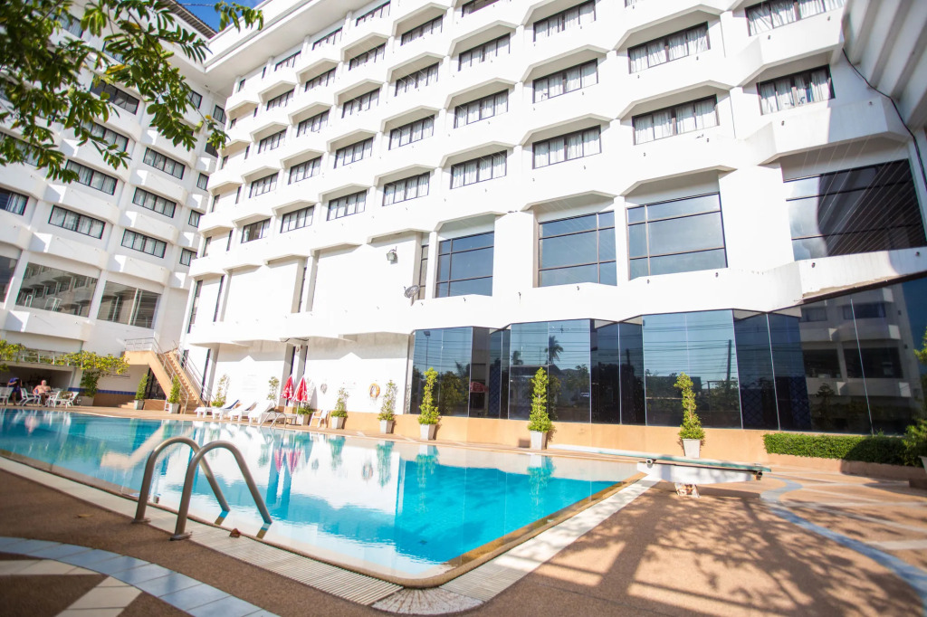 Seeharaj Hotel