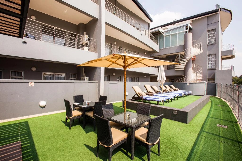 Genesis All-Suite Hotel