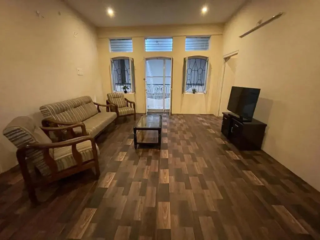 Visitors Lounge by MMG - 2&3BHK Furnished - Rd 12 Banjara Hills