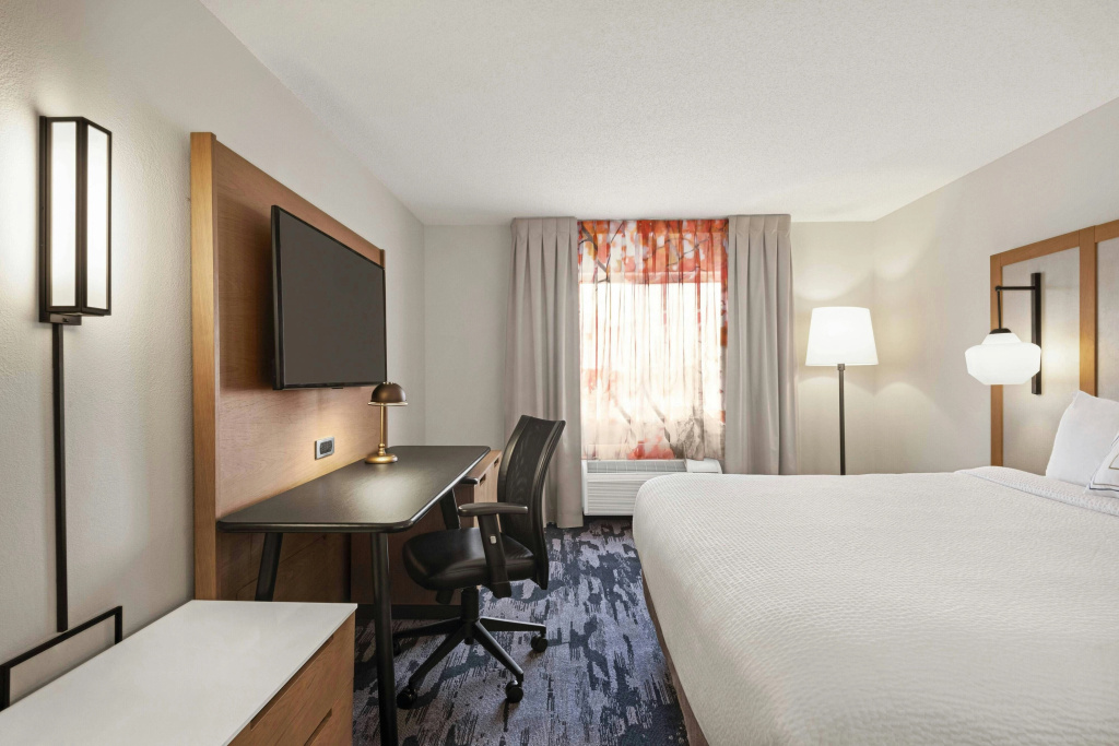 Fairfield Inn by Marriott Warren Niles