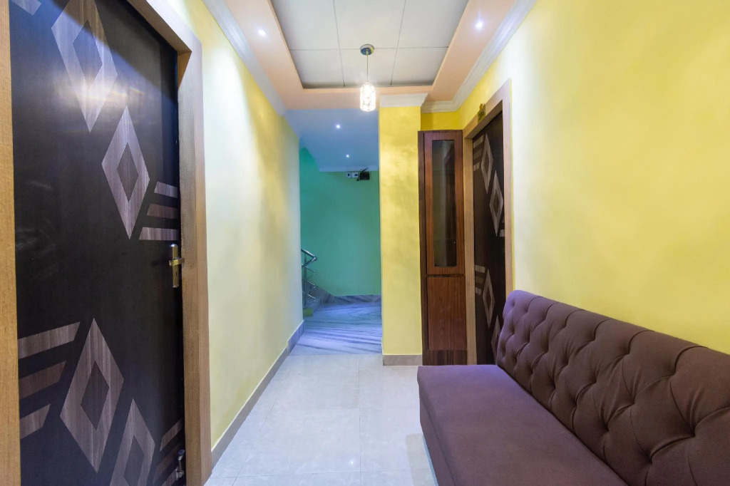 Hotel O Holiday