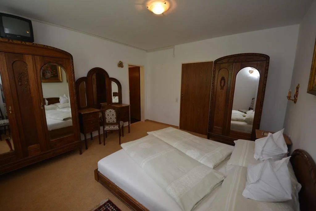 Arlberg Motel Ski-In & Ski-Out