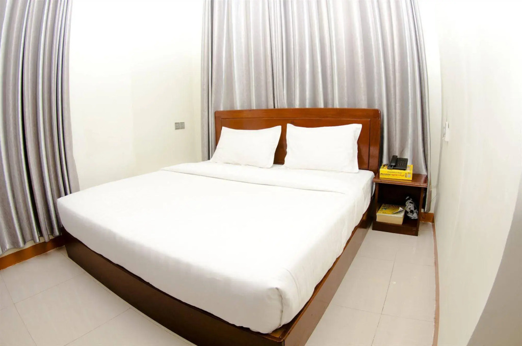 City Grand Hotel