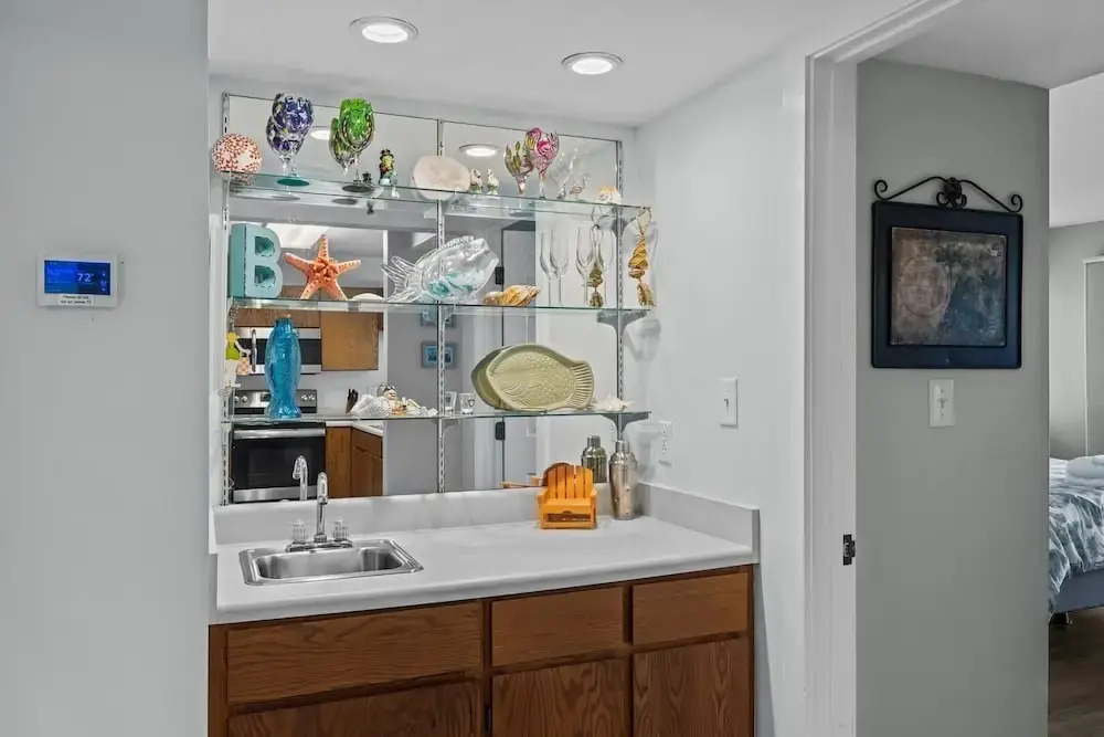 Maritime West C-33 3 Bedroom Condo by RedAwning