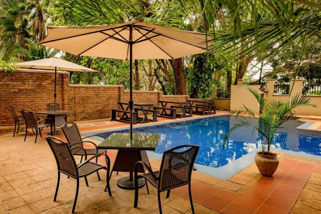 Serendib Suites and Conference Center