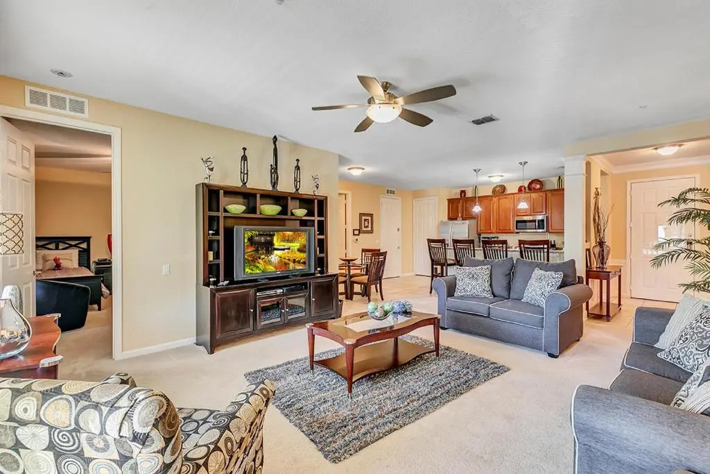 Vista Cay 2BR on Universal Blvd 2-miles to I-Dr 5049CV