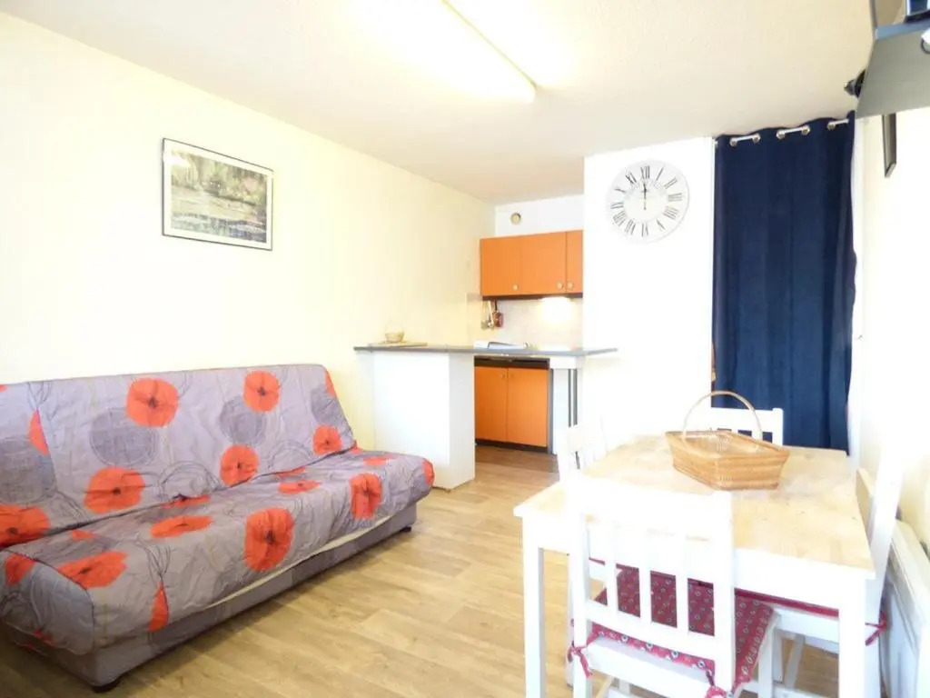 Appartement Arette, 1 pièce, 4 personnes - FR-1-602-45