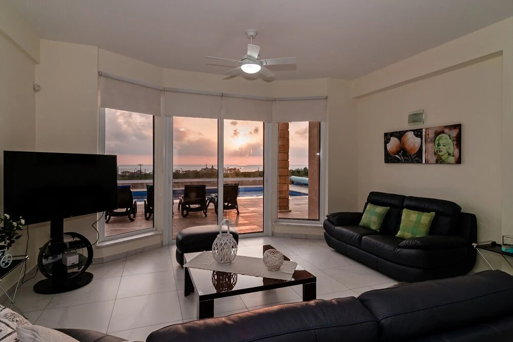 Villa Ravel