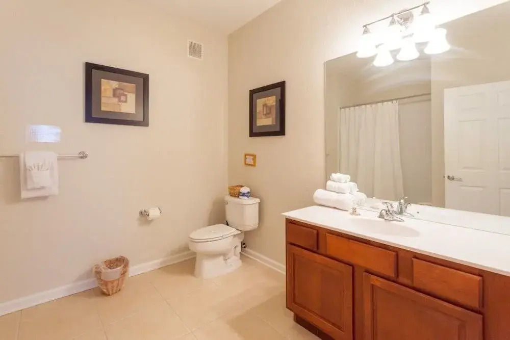 4114 Breakview Dr 307 2 Br condo by RedAwning