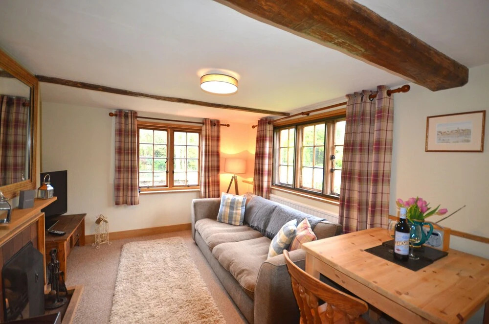 Kingfisher Cottage