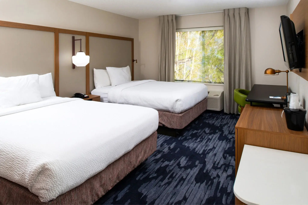 Fairfield Inn & Suites Greensboro Wendover
