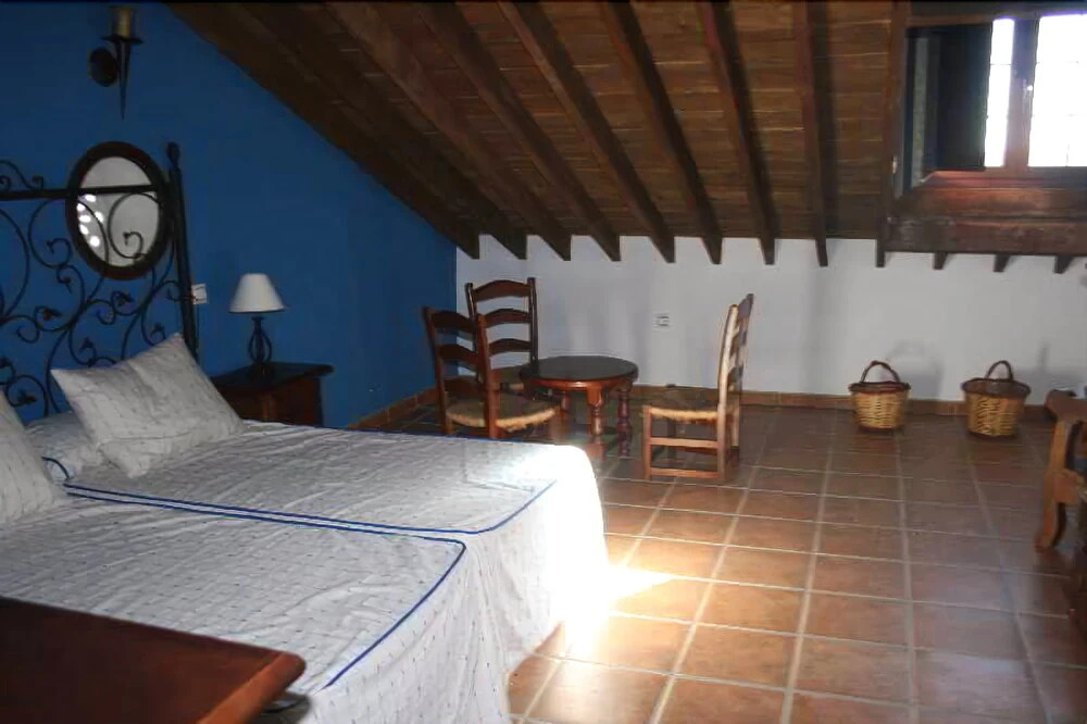 Casona Los Moriscos Hotel