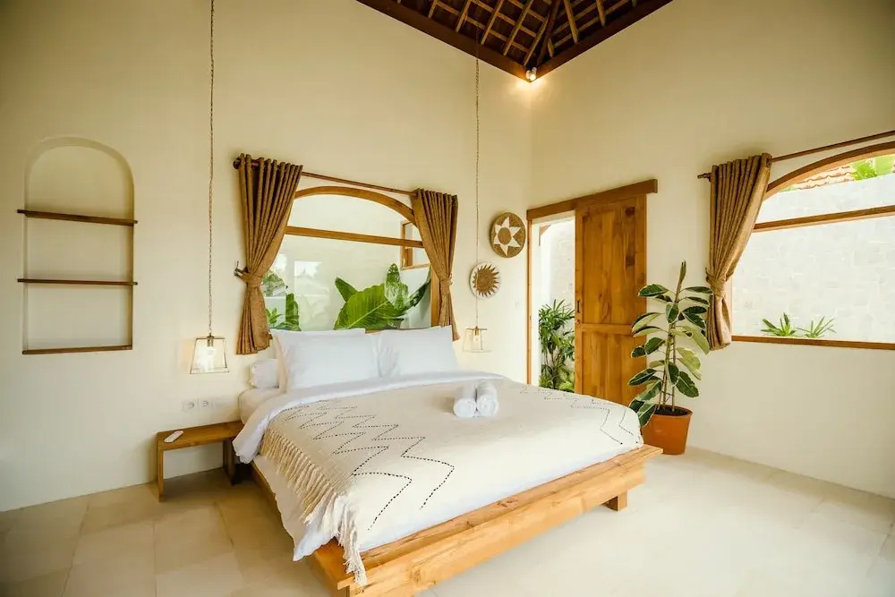 Villa Canggutopia 1 by Alfred in Bali - Tropical Hideaway 1BR Pool Villa Prime Location Canggu Beach