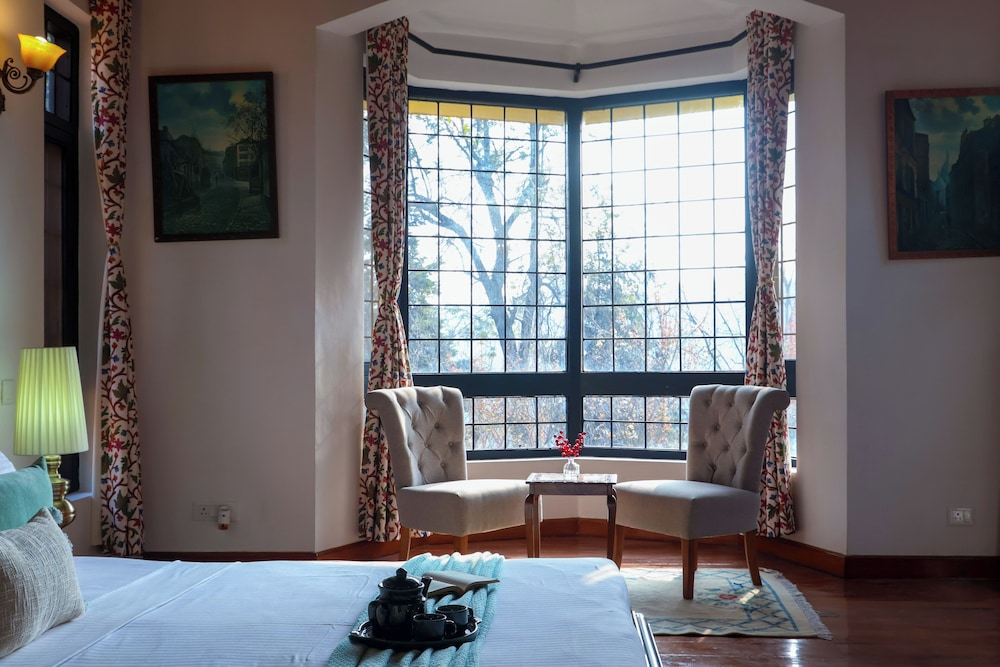 Alaya Stays Thistle House 4 BHK Hideaway