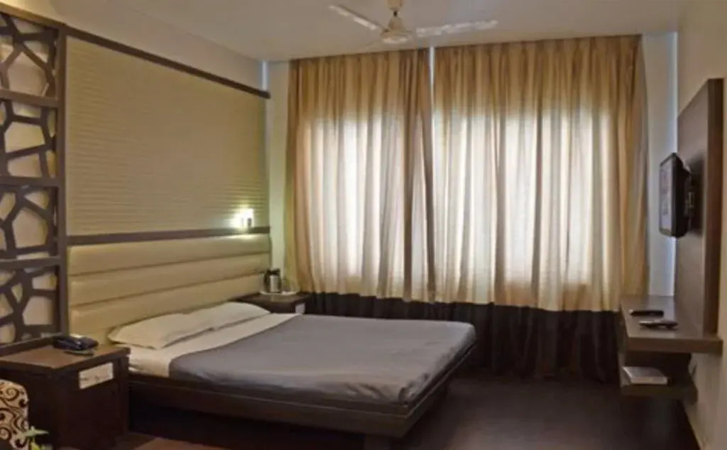 Raj Continental
