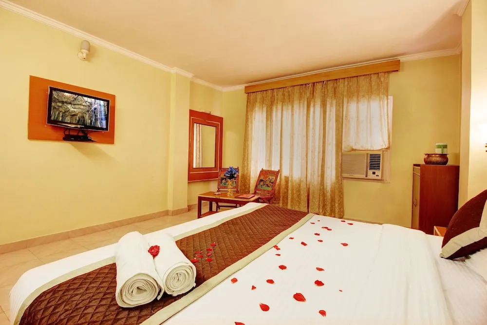 Hotel Jaisingh Palace
