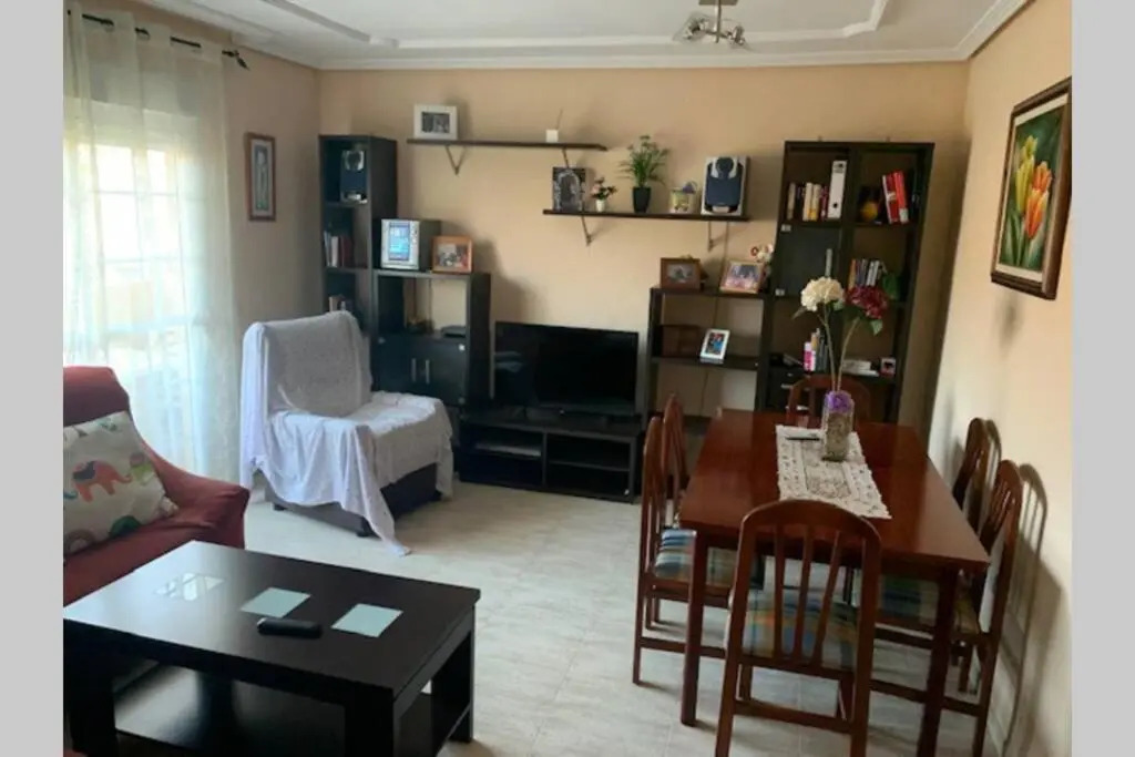 Apartamento 3 dormitorios en la playa de Almeria.
