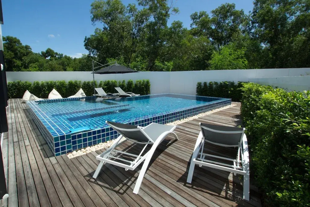Happy Family Villa - 6 bedrooms Phuket Private Pool Villa 300 meters to the sea